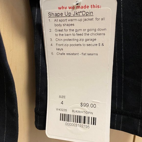 NEW Vintage Lululemon "Shape Up" Jacket Size 4!  Black Pinstripe! Perfect! - Picture 3 of 3